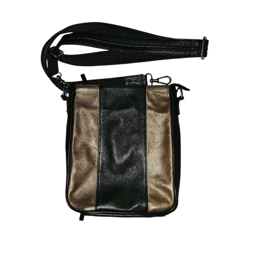 Concealed Carry Crossbody Purse By Gun Tote'n Mamas